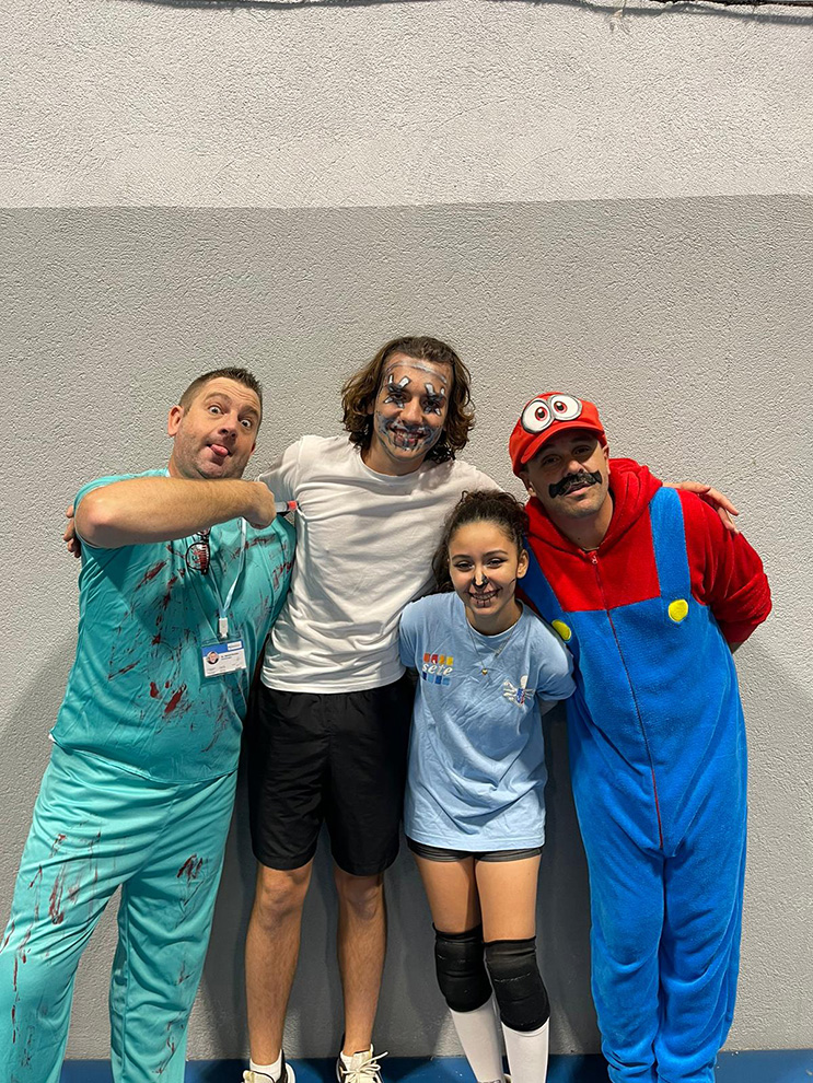 ../photos/dossiersPhotosOptimises/231104@Tournoi_Halloween_2023/WhatsApp Image 2023-11-04 at 21.21.31.jpeg